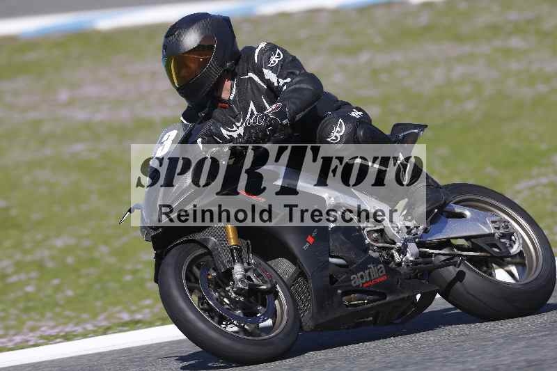 /02 28.-31.01.2025 Moto Center Thun Jerez/gruen-green/83